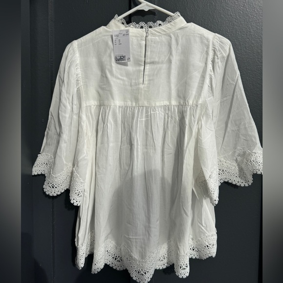 Elegant Bohemian Lace Trim White Blouse - Picture 12 of 15